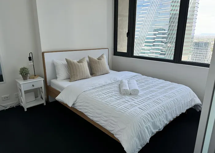 Highview 2 Queen Bed 1 Bath With Gym, Pool And Parking