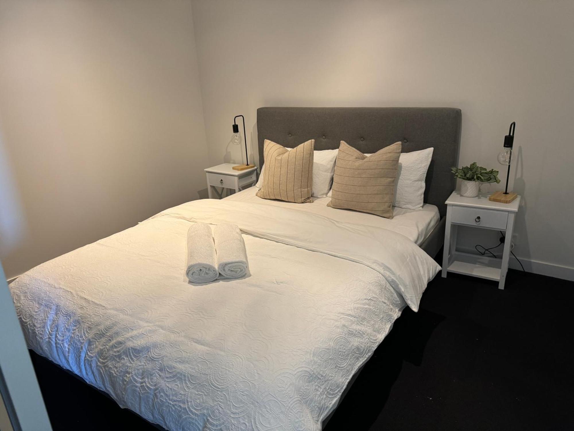 Apartment Highview 2 Queen Bed 1 Bath With Gym, Pool And Parking